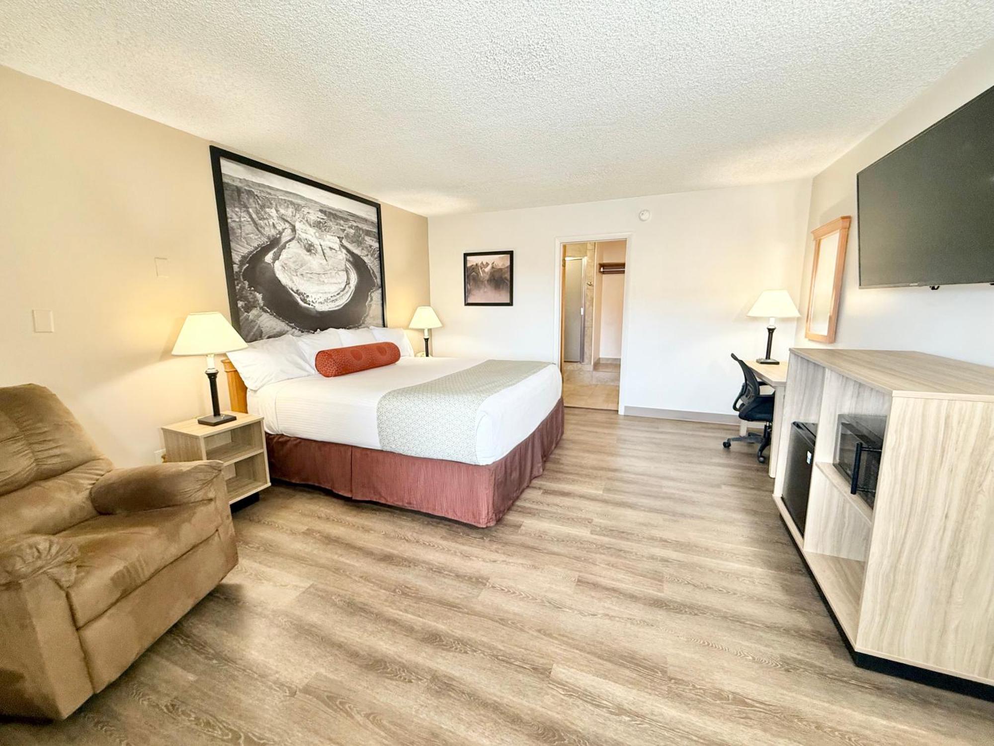 Super 8 By Wyndham Salina/Scenic Hills Area Exterior foto